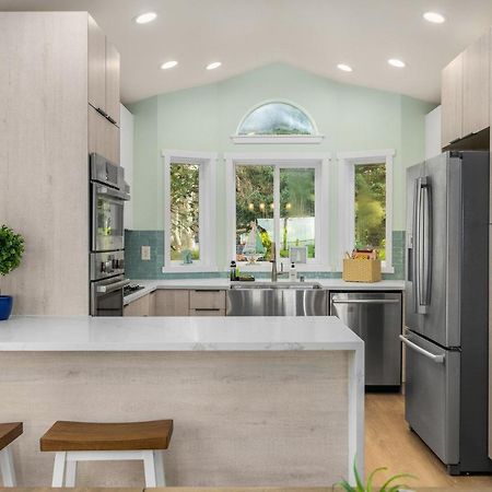 @ Marbella Lane - Wave House, Your Oceanfront Retreat! Oak Harbor Bagian luar foto