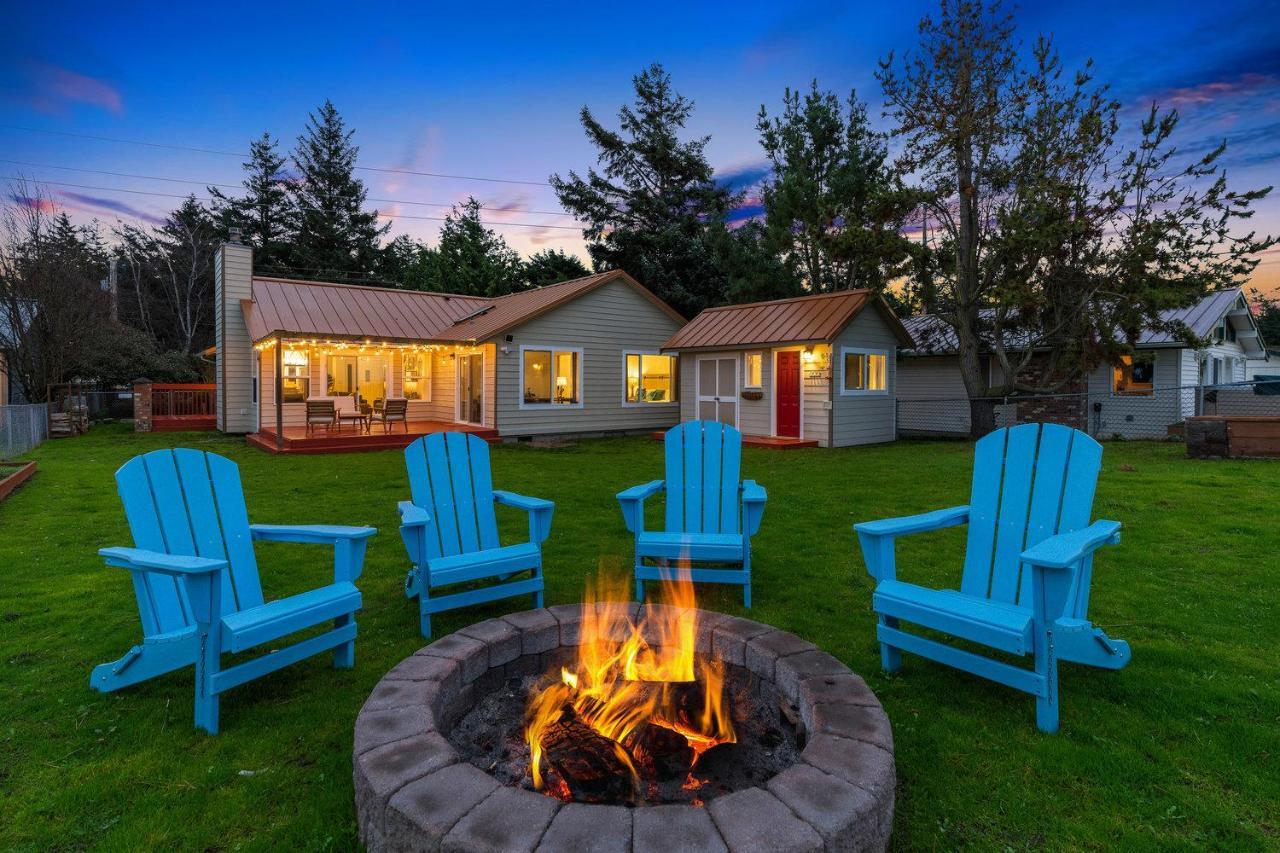 @ Marbella Lane - Wave House, Your Oceanfront Retreat! Oak Harbor Bagian luar foto
