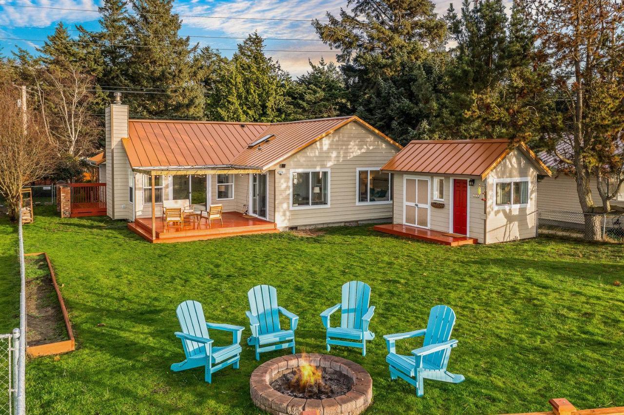 @ Marbella Lane - Wave House, Your Oceanfront Retreat! Oak Harbor Bagian luar foto