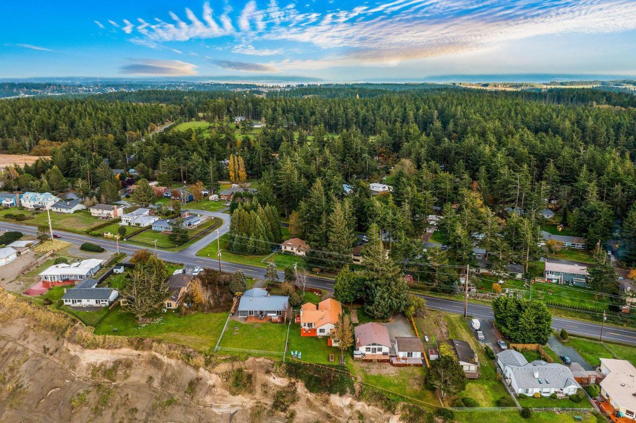 @ Marbella Lane - Wave House, Your Oceanfront Retreat! Oak Harbor Bagian luar foto